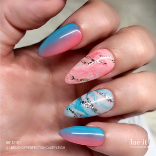 en Vogue Lac It! Coral reef bright coral that glows in the dark UV/LED gel nail polish for professional nails and extensions on stiletto manicure