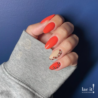 en Vogue Lac It! Paprika orangey coral with fine gold microglitters for the faintest of shimmers UV/LED gel nail polish for professional nails and extensions on almond manicured nails