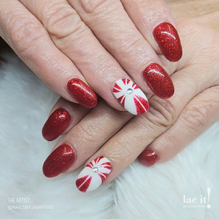 en Vogue Lac It! Rubies bright red jelly base packed with red microglitters UV/LED gel nail polish for professional nails and extensions on rounded manicure