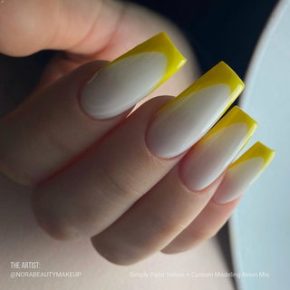En Vogue Simply Paint [Yellow] Manicure